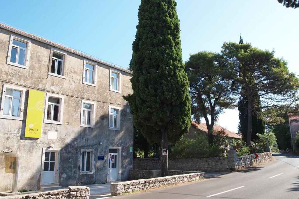 Phara Hostel Gdinj Εξωτερικό φωτογραφία